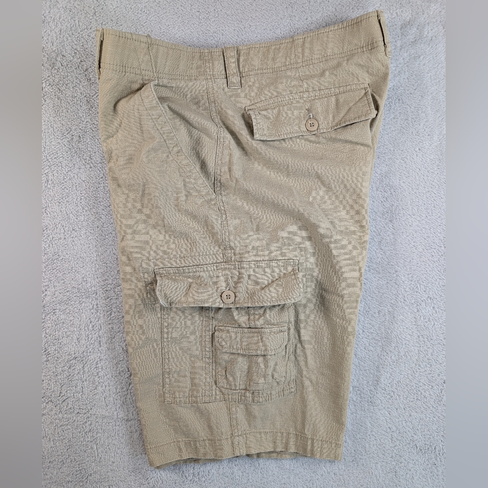 Wear First Cargo Shorts Mens 38 Tan Utility 11 Inseam - Picture 8 of 8